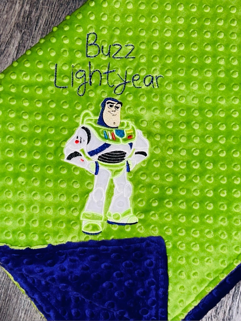 NEW Handmade Buzz Lightyear Embroidered Green & Purple Kids Blanket Large Size